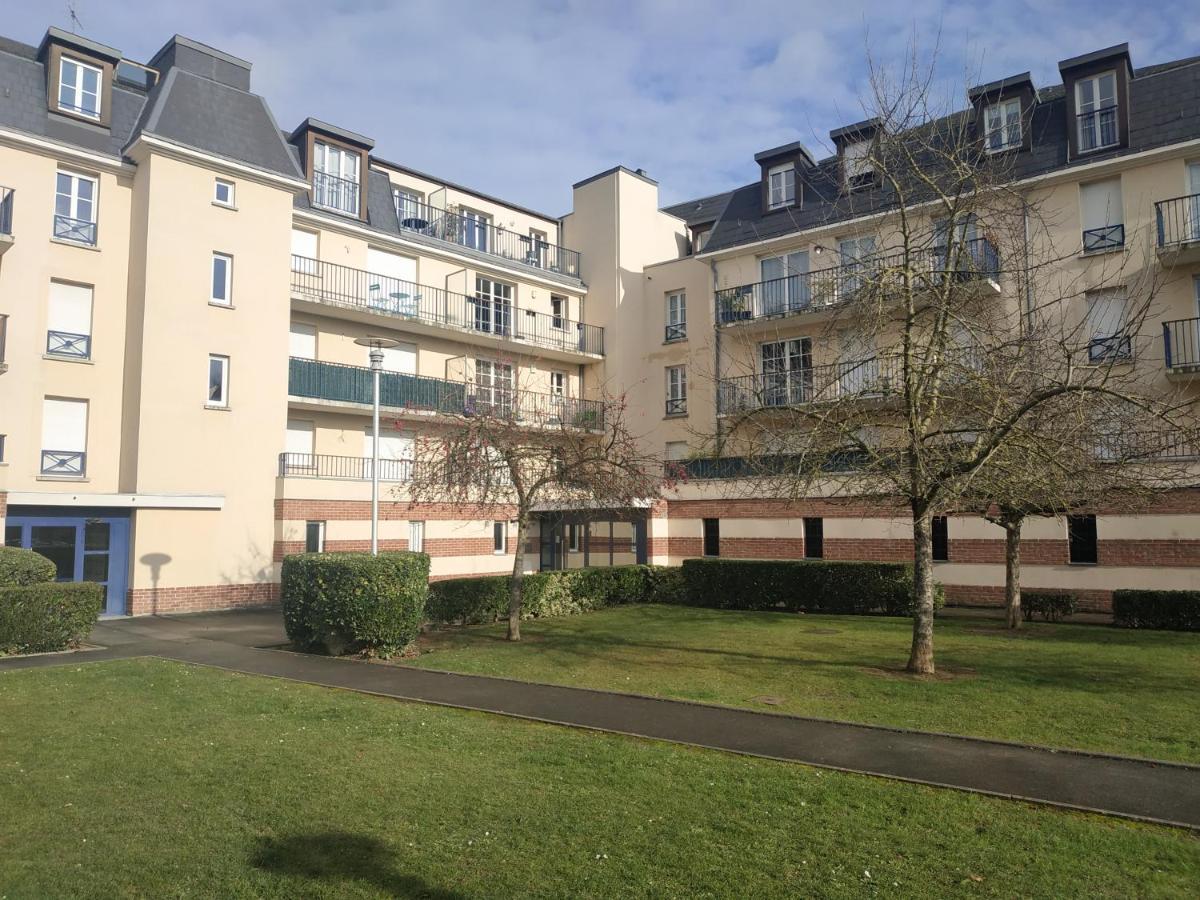 Bonvallet - Studio Paisible Et Chaleureux Avec Balcon Amiens Phòng bức ảnh