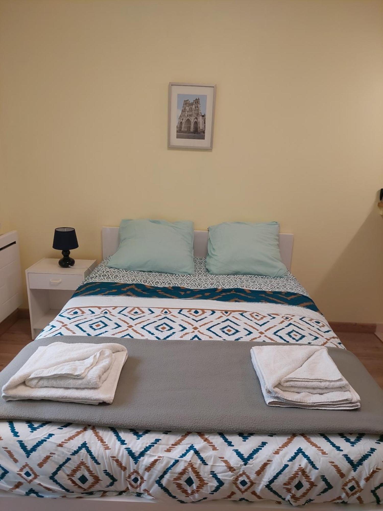 Bonvallet - Studio Paisible Et Chaleureux Avec Balcon Amiens Ngoại thất bức ảnh